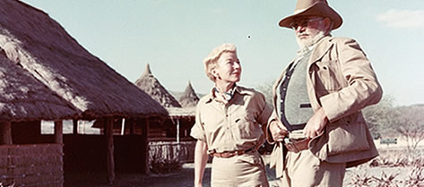 Hemingway with wife Mary Welsh on safari in 1953-1954.